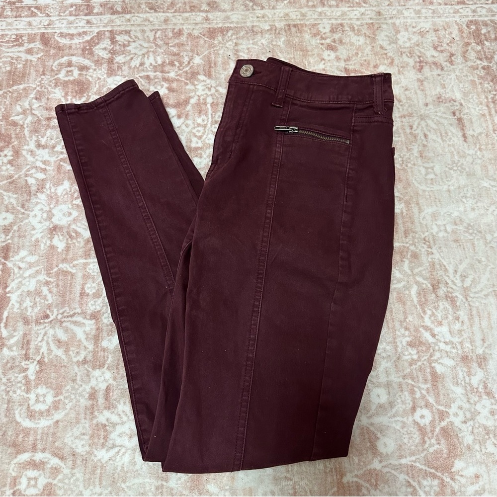 American Eagle Burgundy High Waisted Fitted Jeans - Picture 2 of 11